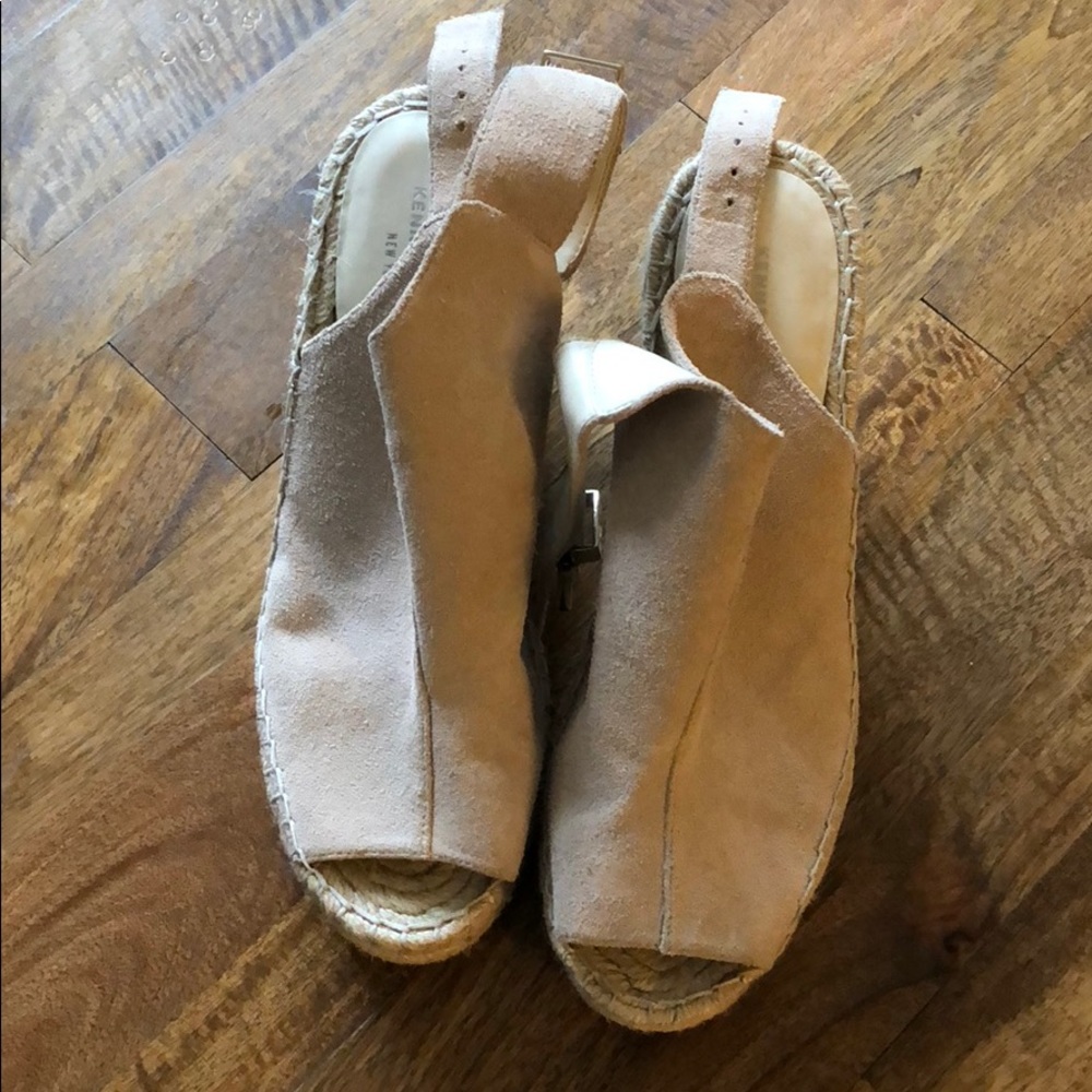 Kenneth Cole Suede espadrilles wedges size 9